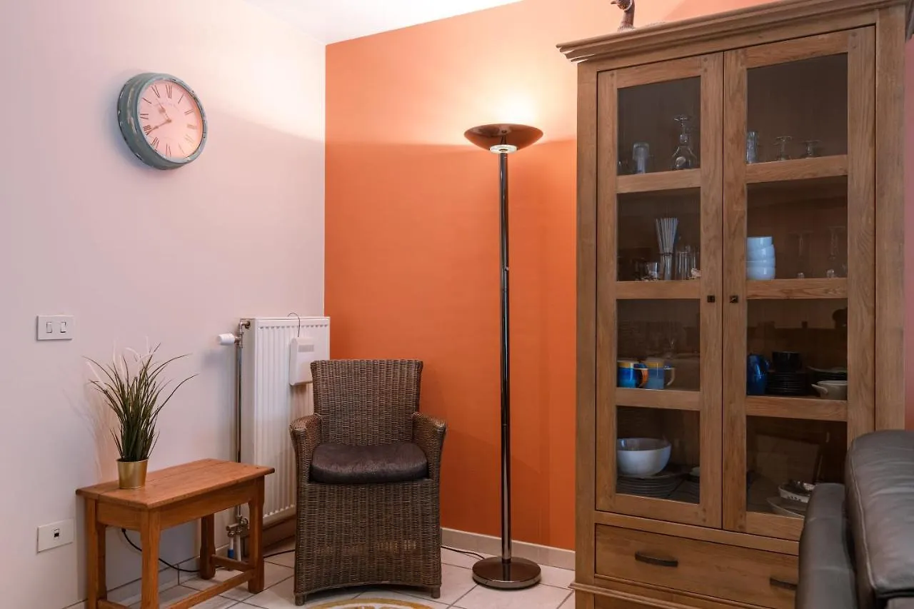 Cosy Apartment With 2 Terraces Right At The Beach Ostend